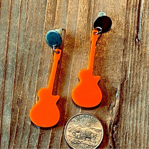 Orange Guitar Earrings Rock 'n Roll - Picture 5 of 7